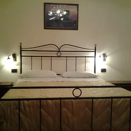 History Hotel-2